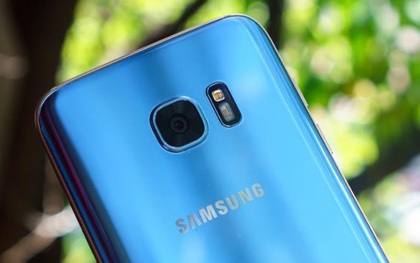 Những giá trị khó lòng đong đếm trên Galaxy S7 edge Xanh Coral