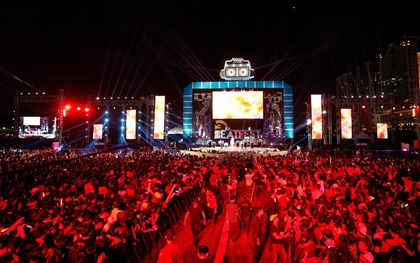Lễ hội âm nhạc kết hợp dã ngoại của Việt Nam gây thất vọng khi ca sĩ bỏ show, vướng loạt "sạn"