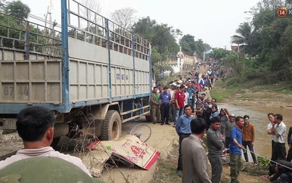 Nghệ An: Một học sinh lớp 2 bị xe tải cán tử vong trên đường đi học về