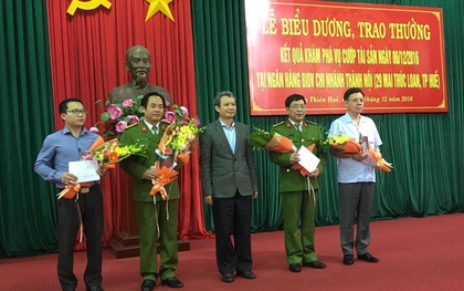 Đối tượng dùng súng cướp ngân hàng ở Huế để có tiền trả nợ cá độ bóng đá