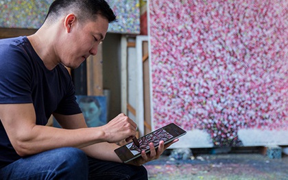 Gặp gỡ họa sĩ Việt Nam có bức tranh được Apple treo khắp thế giới