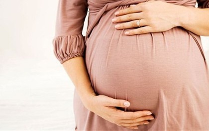 Góc khuất nghề đẻ thuê: Vợ đại gia phố núi chi 300 triệu thuê người đẻ con trai cho chồng