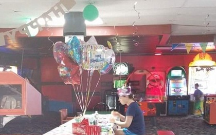 Cô gái tổ chức tiệc sinh nhật 18 tuổi nhưng chẳng ai đến dự
