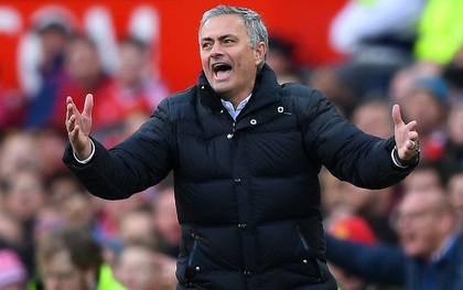 Mourinho: "Man Utd đen đủi nhất giải Ngoại hạng Anh"