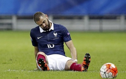 Benzema chính thức bị loại khỏi Euro 2016 vì scandal tống tiền clip sex đồng đội