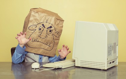 Cùng teen trường Ams tìm hiểu về sự tồn tại của các thế lực "ẩn danh"