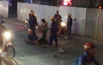 Nam công nhân 19 tuổi rơi từ công trường đường sắt Cát Linh - Hà Đông xuống đất bất tỉnh