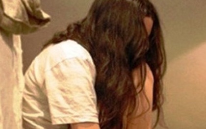 Quen qua facebook, nam thanh niên nhiều lần rủ bé gái đi khách sạn để "yêu"