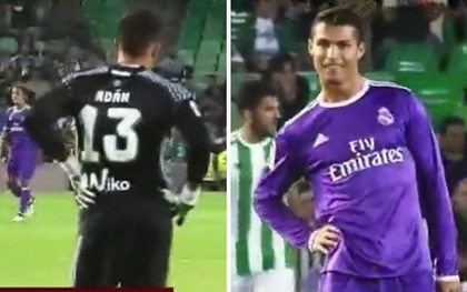 Ghi bàn xong, Ronaldo thảnh thơi đứng "chọc quê" đối thủ