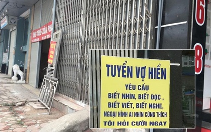 Hà Nội: Giận vợ, người đàn ông 50 tuổi treo biển tuyển vợ mới ngay trước nhà