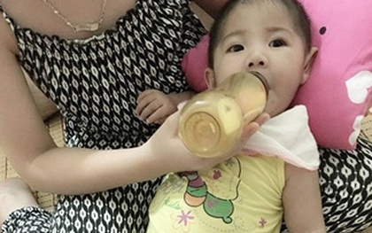 Hình ảnh mới của bé gái Lào Cai 14 tháng tuổi nặng 3,5kg sau hơn 3 tháng được mẹ nuôi chăm sóc