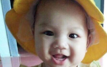 Nhờ sinh viên bế con gái 7 tháng, người mẹ biến mất một cách bí ẩn