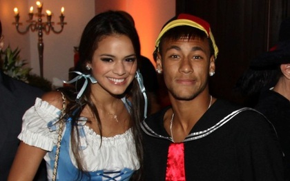 Neymar muốn "nối lại tình xưa" với bạn gái cũ Bruna Marquezine?