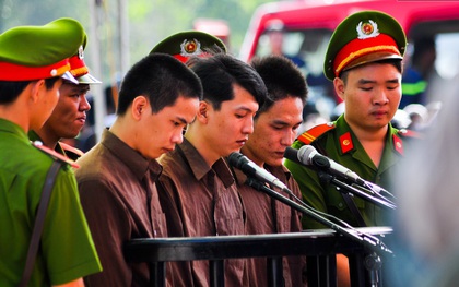 Hoãn xử phúc thẩm vụ thảm sát ở Bình Phước vì bị cáo Tiến không đồng ý luật sư chỉ định