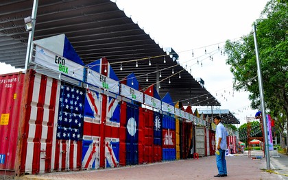 Độc đáo khu chợ làm bằng thùng container mới toanh giữa lòng Sài Gòn
