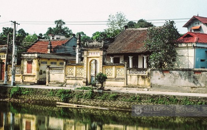 Ít ai biết ở gần Hà Nội có ngôi làng cổ hơn 200 năm tuổi, đẹp như tranh!