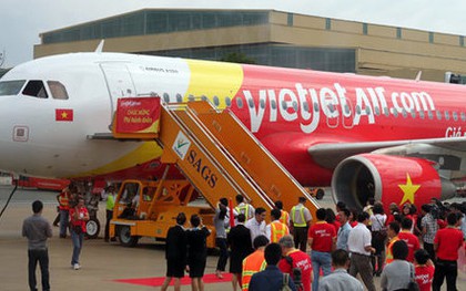 VietJet Air sẵn sàng nhận hết khách xe lửa với giá xe lửa