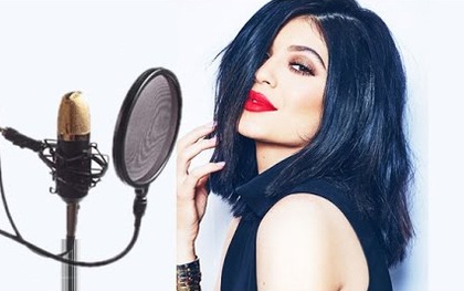 Đã quá nổi tiếng, Kylie Jenner giờ còn chuẩn bị lấn sân sang âm nhạc?
