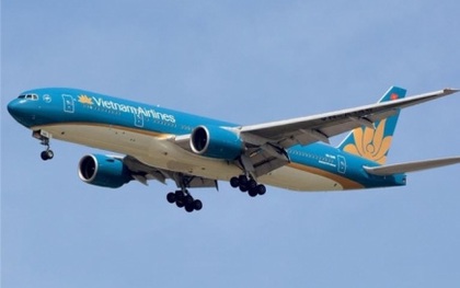 Vietnam Airlines nói gì về máy bay đi Hà Nội hạ cánh sang Lào?