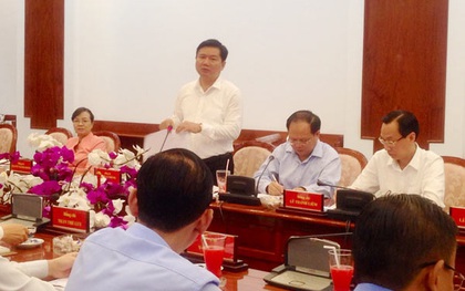 Bí thư Thành ủy TPHCM Đinh La Thăng: Chấm dứt ngay các hoạt động chúc tụng, tập trung vào việc!