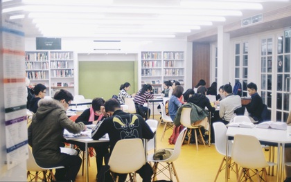 4 thư viện cực đẹp, cực xịn dành riêng cho dân yêu ngoại ngữ ở Hà Nội