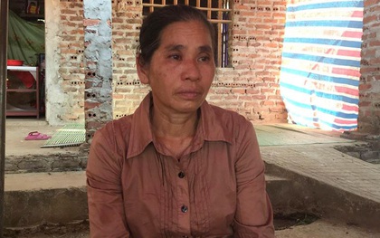 Vụ cuốn chăn đưa thi thể về nhà: “Gia đình phải vay tiền mua quan tài chôn cất con”