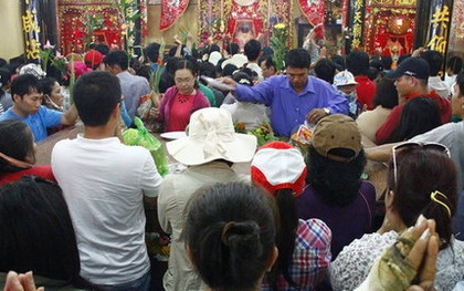 Đà Nẵng cấm cán bộ đi lễ hội trong giờ hành chính