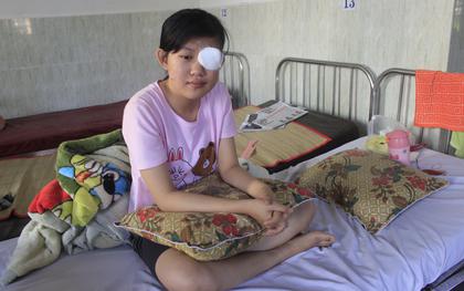 Nữ sinh mù mắt vĩnh viễn sau sự cố pháo hoa ở Quảng Ngãi: "Bao nhiêu tiền bây giờ cũng vô nghĩa..."