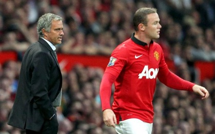 Mourinho tiếp tục nhét Rooney trên ghế dự bị trận thứ 4 liên tiếp