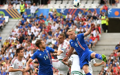 Hungary giành lợi thế lớn sau trận hòa hú vía trước Iceland