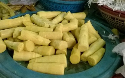Người bán thừa nhận nhuộm măng bằng chất vàng ô để... đẹp