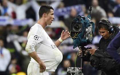 Cristiano Ronaldo bóng gió sắp đón đứa con thứ hai chào đời?