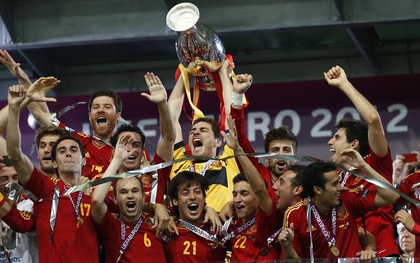 Chung kết Euro 2012: Tây Ban Nha 4-0 Italia