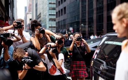 Câu hỏi khó: Các nhiếp ảnh gia chuyên chụp street style kiếm được bao nhiêu tiền?