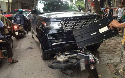 Hà Nội: Cô gái trẻ thoát chết trong gang tấc dưới gầm xe Range Rover tiền tỷ