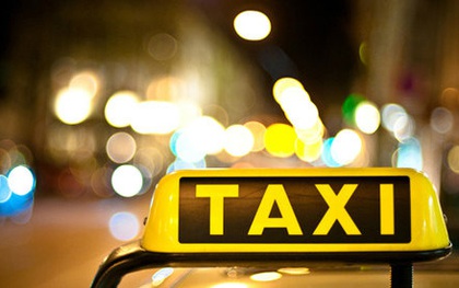 Nhiều tài xế taxi bị lừa mất điện thoại, tiền cước