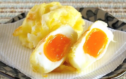 Cách để làm tempura trứng giòn tan mà vẫn còn nguyên lòng đào