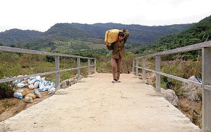 Cây cầu “Anh Tèo Sài Gòn”...