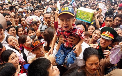 Với 8.000 lễ hội mỗi năm, trung bình mỗi ngày người Việt có 22 lễ hội, mỗi giờ có 1 lễ hội