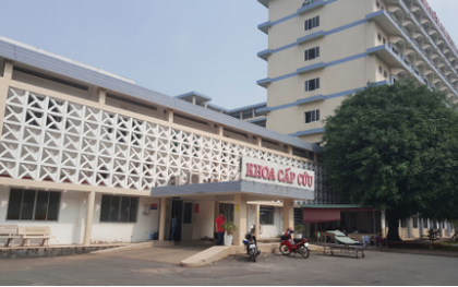 Cô gái 18 tuổi bất ngờ tử vong sau khi tiêm kháng sinh