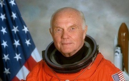 ​Phi hành gia huyền thoại John Glenn qua đời