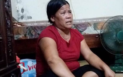 Vợ người lái xích lô vụ "tôn cứa cổ" rơi nước mắt, mong ngày chồng được tại ngoại về nhà