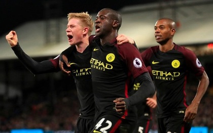 Lập cú đúp bàn thắng, Yaya Toure xuất sắc nhất vòng 12 Ngoại hạng Anh