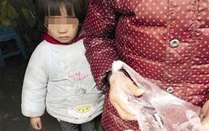 Trung Quốc: Bé gái 4 tuổi và nỗi ám ảnh khi chứng kiến toàn bộ cảnh tượng bố bóp cổ mẹ tới chết