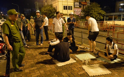 Hà Nội ra quân tổng kiểm tra, kiểm soát hành chính trong đêm: Đang ngồi uống nước, bị mời về phường vì không mang giấy tờ tuỳ thân