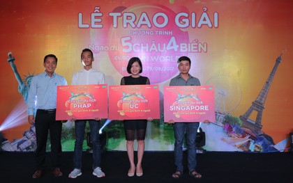 Khách hàng Sun World hạnh phúc với giải thưởng tour du lịch quốc tế