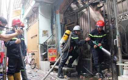 TP. HCM: Xin tiền không được, con trai phóng hỏa thiêu rụi nhà của cha