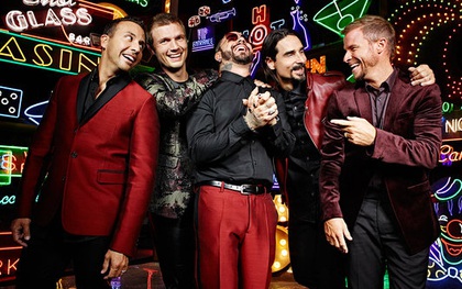 Backstreet Boys lần đầu tiên trở lại Hot 100 sau 10 năm