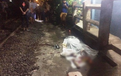TP.HCM: Ngồi giữa đường ray xe lửa, người đàn ông bị tàu hỏa đâm tử vong