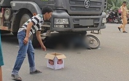 Đi khám bệnh về, cô gái trẻ bị xe tải cuốn vào gầm tử vong tại chỗ